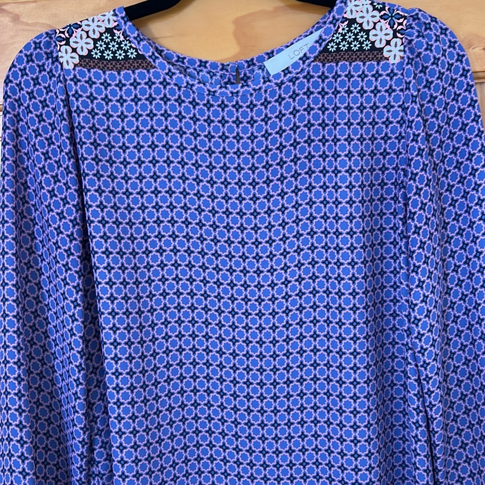 Loft Shirt - Picture 2 of 9